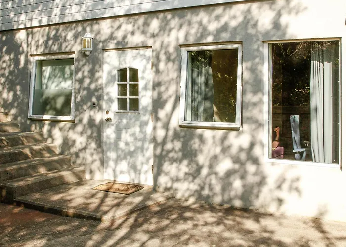 Gorgeous With Wifi Godvik